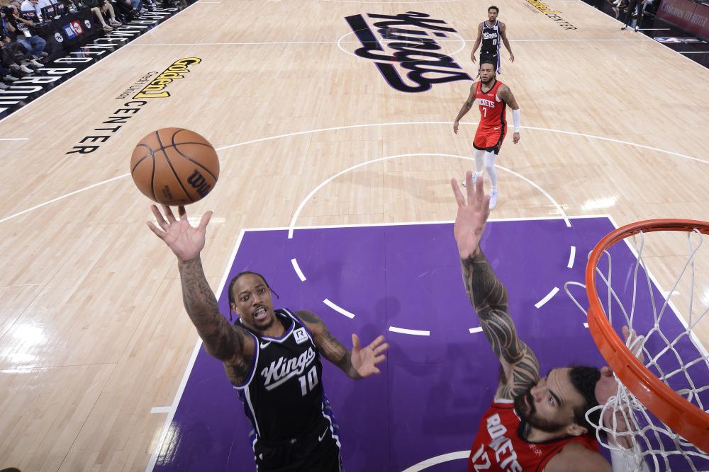 中展现了极 中展现了极